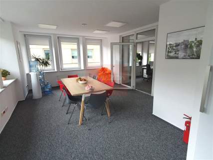 Nieruchomość komercyjna do wynajęcia, 219 m2, Warszawa