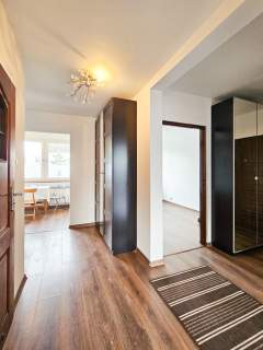 3 pokoje, meble, balkon 