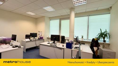 Budynek biurowo handlowy produkcyjny magazynowy