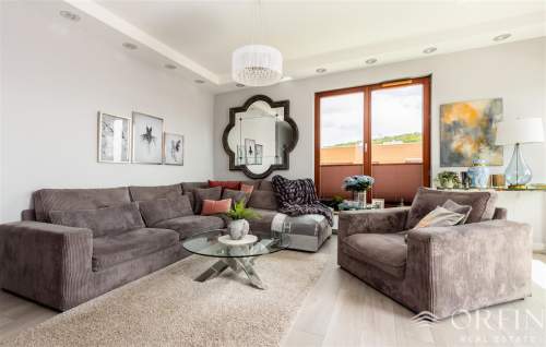 Wyjątkowy apartament z panoramicznym widokiem na B