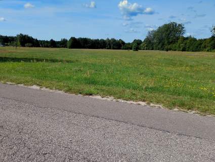 Działki budowlane z warunkami zabudowy - 1228 m2