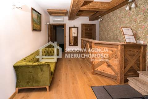 Dwa domy na działce 2400m2 Krynica Morska