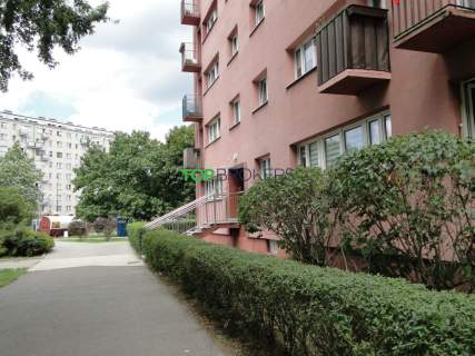 Dwa pokoje z oddzielną kuchnią na Marymoncie