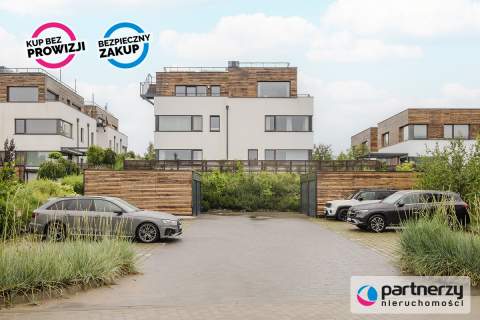 Nowoczesny, dwupoziomowy apartament w Mechelinkach