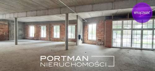 Budynek Komercyjny 2700m2, Łęczyca, NA SPRZEDAŻ