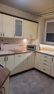 3 pokoje, 64.90m2, duży balkon, III piętro, Os.Asnyka