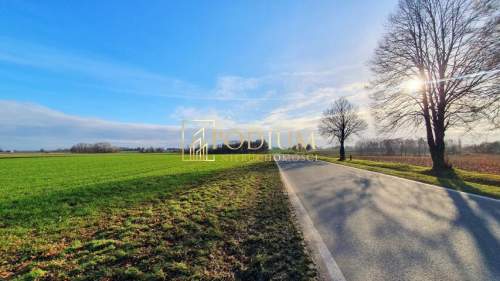 Atrakcyjna działka inwestycyjna 0,46 ha Kobierzyce