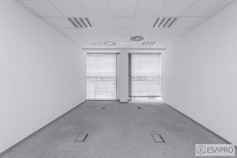 WYKOŃCZONE BIURO / GABINETY/ŁAZIENKI/KUCHNIA