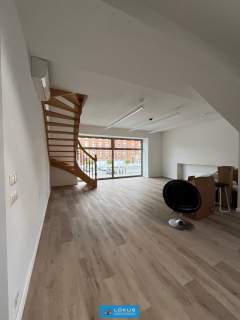 Lokal handlowy usługowy biurowy 169 m2 parking