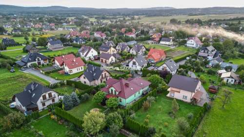 ATRAKCYJNY DOM W PODKRAKOWSKIEJ MIEJSCOWOŚCI RYBNA