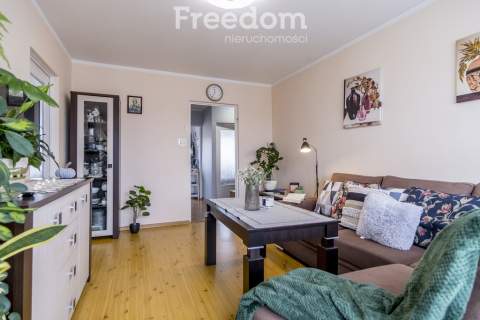 Jasne mieszkanie 3 pokojowe z balkonem