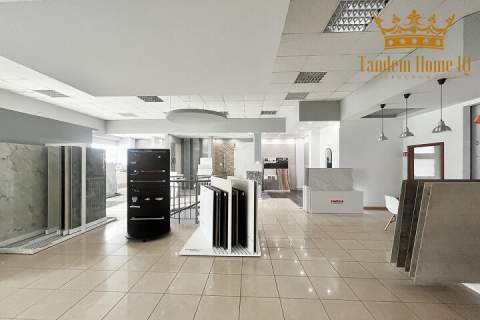 Do wynajęcia lokal 220m2, ekspozycja, centrum, budowlane, mokotów