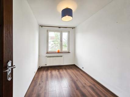 3 pokoje, meble, balkon 
