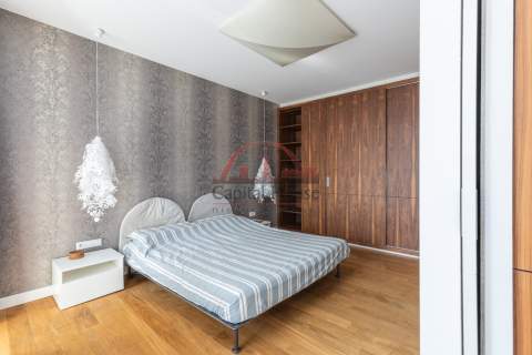 Apartament 100 m2, przy Łazienkach Królewskich