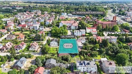 DZIAŁKA Z POZWOLENIEM NA BUDOWĘ - DZIESIĄTA ul. Tu