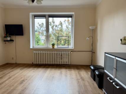 Dom 2 mieszkania Ogródek 900m2