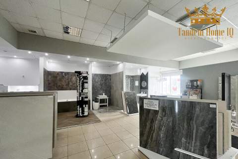 Do wynajęcia lokal 220m2, ekspozycja, centrum, budowlane, mokotów
