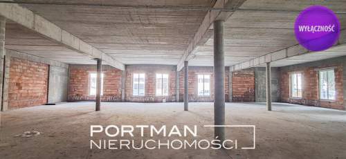 Budynek Komercyjny 2700m2, Łęczyca, NA SPRZEDAŻ