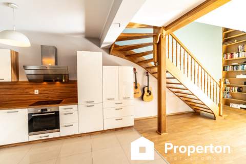 Mieszkanie z antresolą- Międzyrzecz