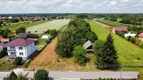 Drewniany dom na 15 arowej działce Kolonia Sól