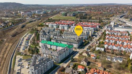 PRZESTRONNE, W ATRAKCYJNEJ LOKALIZACJI I CENIE