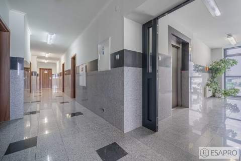 BIURO-2 gabinety OPEN SPACE-parking w cenie