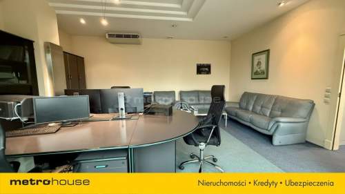 Budynek biurowo handlowy produkcyjny magazynowy