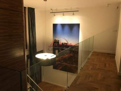 Apartament 2-poziomowy przy Łazienkach Królewskich