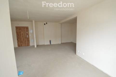Nowy apartament z loggią w Opolu.