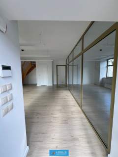 Lokal handlowy usługowy biurowy 169 m2 parking