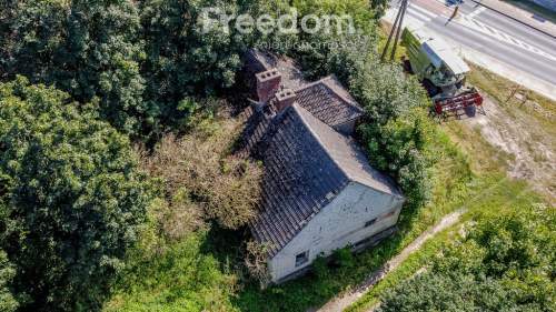 Duża działka w atrakcyjnej lokalizacji z zielenią