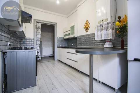 134,6M2/ 5 POKOI/ 2 BALKONY/ BLISKO CENTRUM