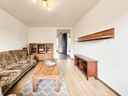3 pokoje, meble, balkon 