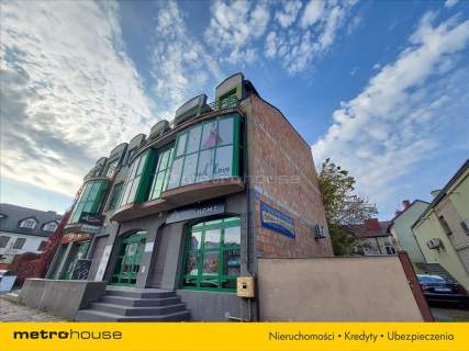 Pawilon handlowo-usługowy w centrum miasta