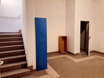 Na sprzedaż lokal 360 m2 w Otwocku blisko Warszawy, wiele 