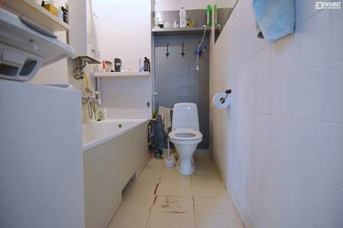 3 pok. 52,65m , Świdnik balkon piwnica niski