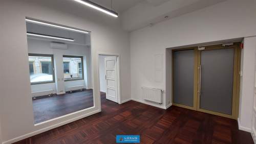 Lokal biurowo-usługowy 83 m2,parking, klimatyzacja