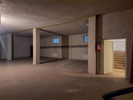 Na sprzedaż lokal 360 m2 w Otwocku blisko Warszawy, wiele 