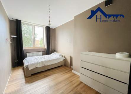 Metro Galeria Handlowa Kamienica H 2.90m 