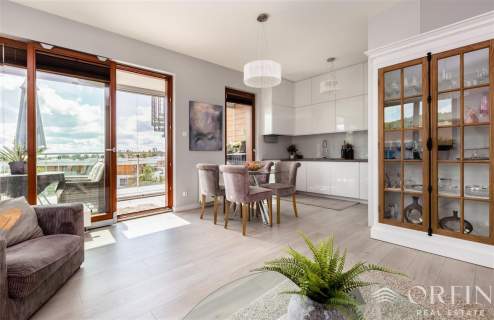 Wyjątkowy apartament z panoramicznym widokiem na B