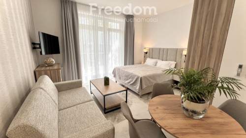 Nowy apartament blisko morza i promenady.