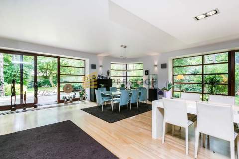 Luxury Residence Garden Prestige Konstancin