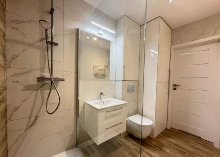 2 pokoje,46.50m2, balkon, parter, blisko Centrum Kalisza