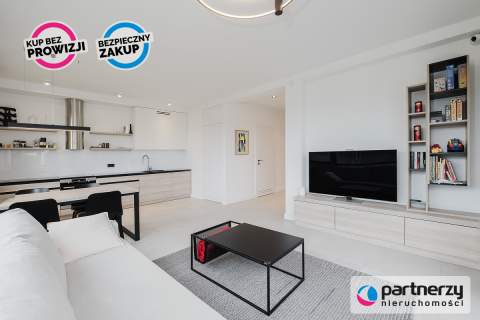 Nowoczesny, dwupoziomowy apartament w Mechelinkach