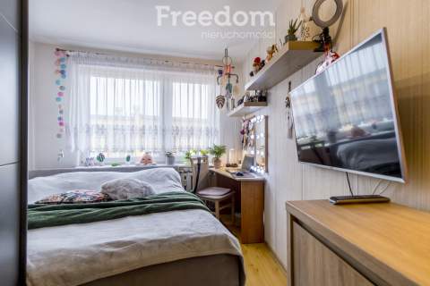 Jasne mieszkanie 3 pokojowe z balkonem
