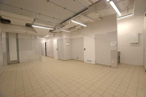 Lokal parterowy, frontowy 404 m2 nowe budownictwo