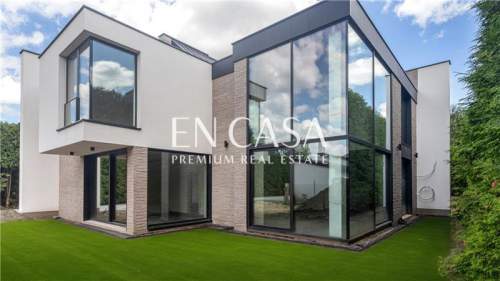 Nowoczesny dom 415m2 Wilanów