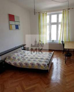 Duże mieszkanie na Kazimierzu z balkonem, po remoncie
