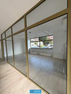 Lokal handlowy usługowy biurowy 169 m2 parking