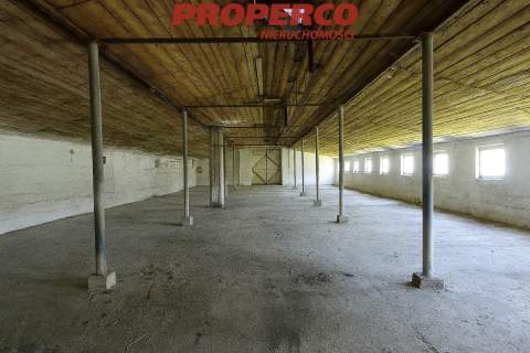Hala 280 m2, ul. Piekoszowska
